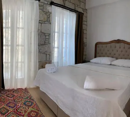 Mastika Koyici Alacati 3*