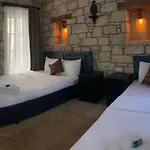Mastıka Köyıçı Alaçati Otel 3*